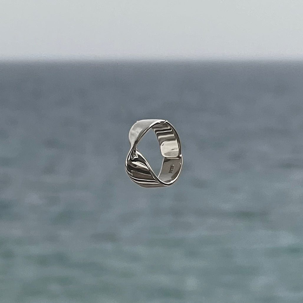 Unwind ring