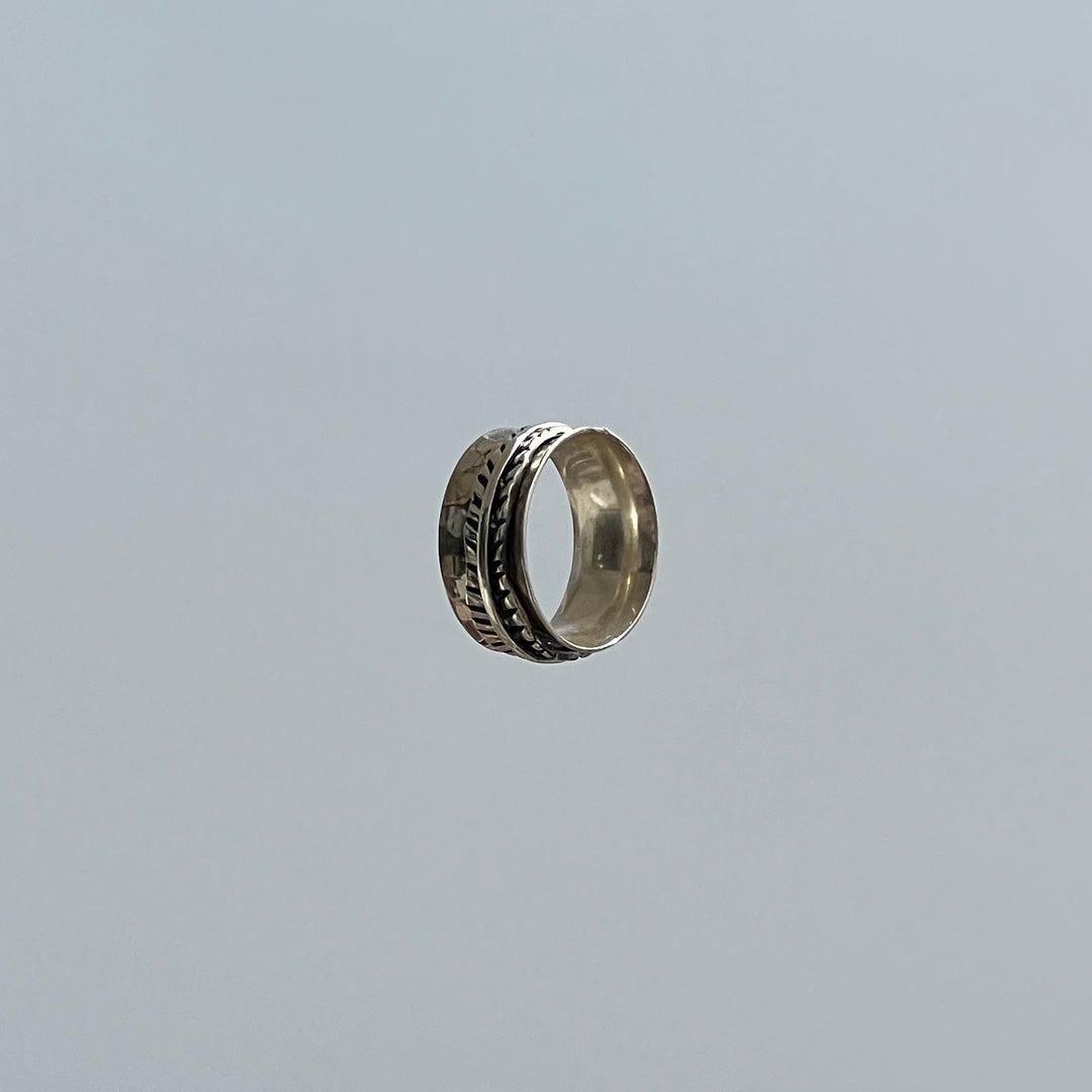 Dhyana ring