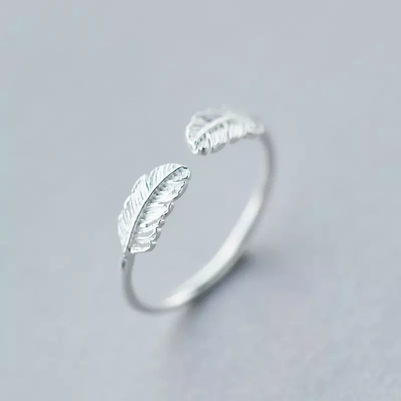 The Dual Feather Ring
