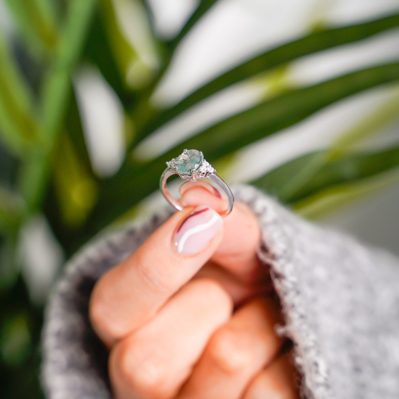 Subtle 2025 promise rings